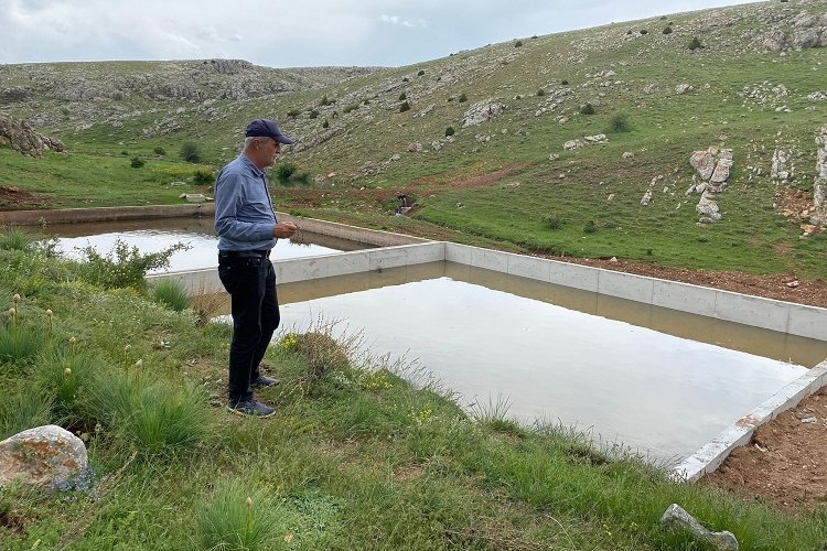 Kayseri Pınarbaşı'nda sulama atağı