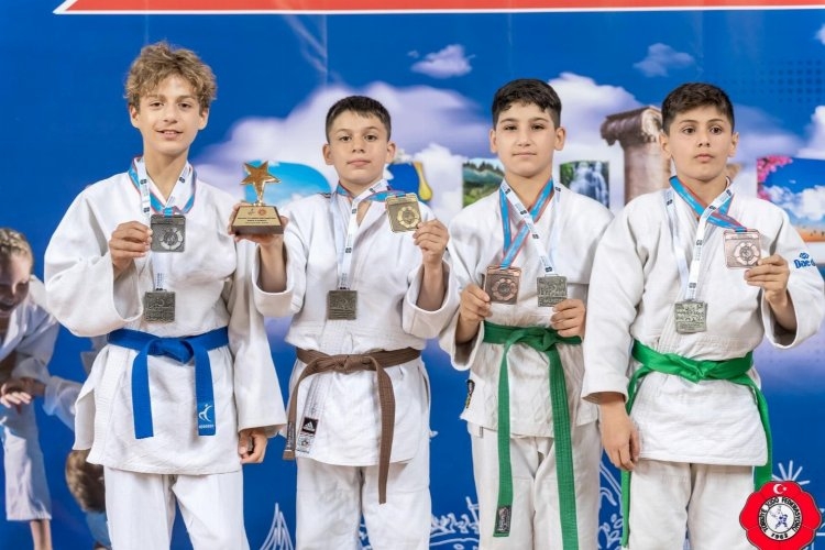 Kocaeli'nin minik judocuları gelecek vaat etti
