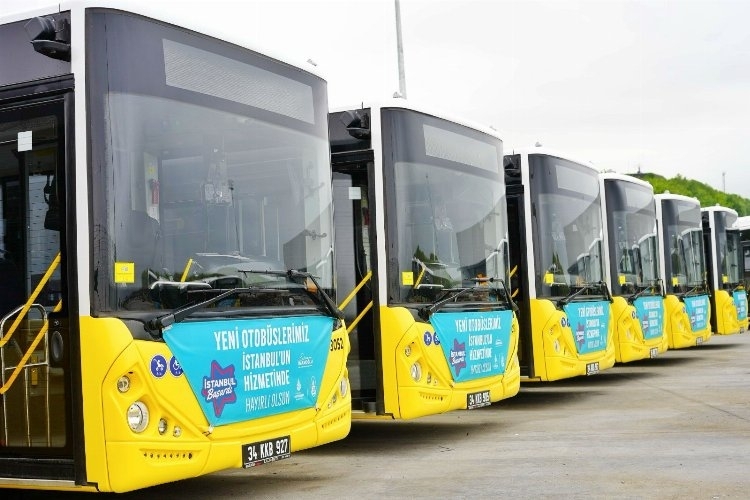 İstanbul'da Yeni Otobüsler Hizmete Girdi