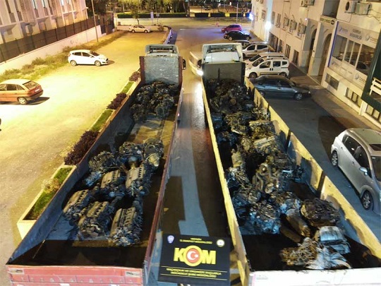 Mersin'de Yurt dışından kaçak oto parçası temin edenlere operasyon