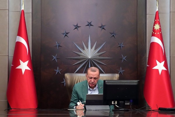 Putin'den Cumhurbaşkanı Erdoğan'a taziye telefonu