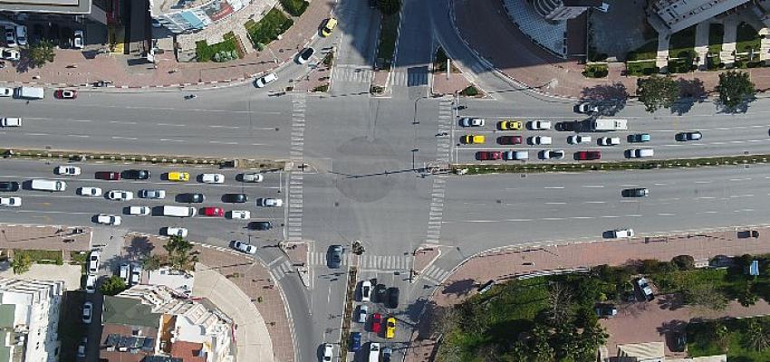 Antalya Büyükşehir'den trafik sıkışıklığına akıllı çözüm