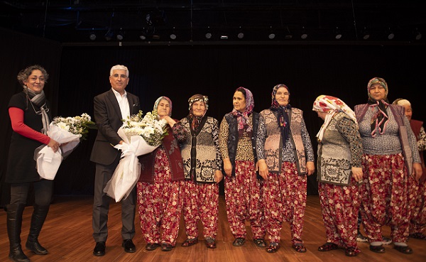 Arslanköy’ün Sanatçı Kadınları Mersinli Seyirciyle Buluştu