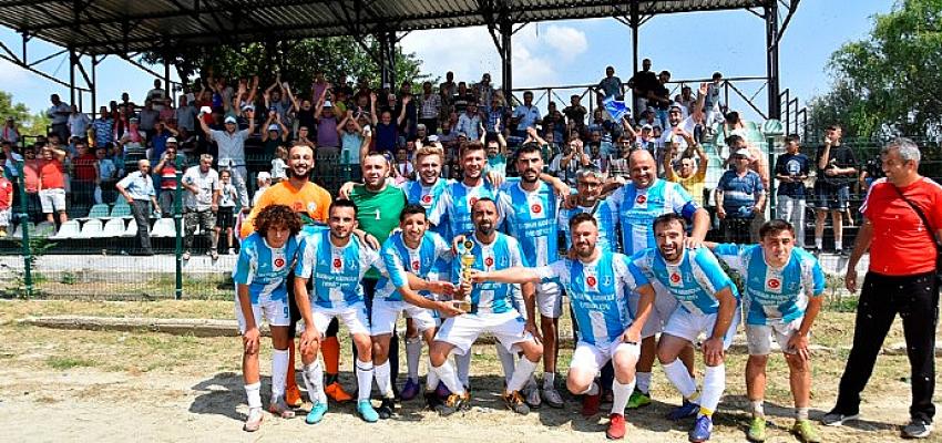 Belediye Başkanı Ulaş Yurdakul Malkara Mahalleler Arası Futbol Turnuvası Kupa Törenine Katılım Sağladı