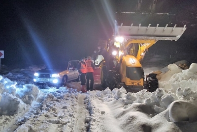 Antalya'da yoğun kar mücadelesi