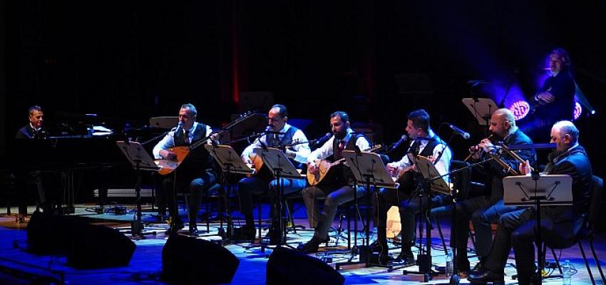 İrfani Türküler, Dev Kadrosuyla 4 Ekim’de İstanbul 4. Uluslararası Halk Müzikleri Festivali’nde