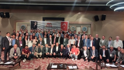 Türkiye Gazeteciler Konfederasyonu: İnternet yasası özgür çıksın!