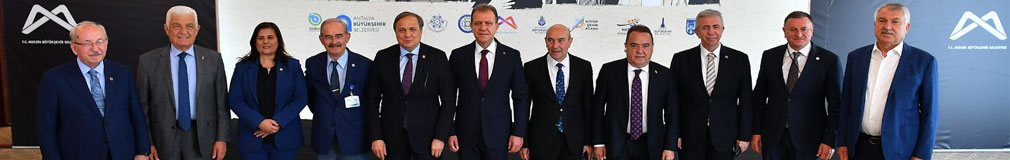 CHP'li Belediye Başkanları Mersin'de buluştu