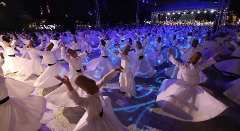 750. yılda 750 semazenden sema ayini