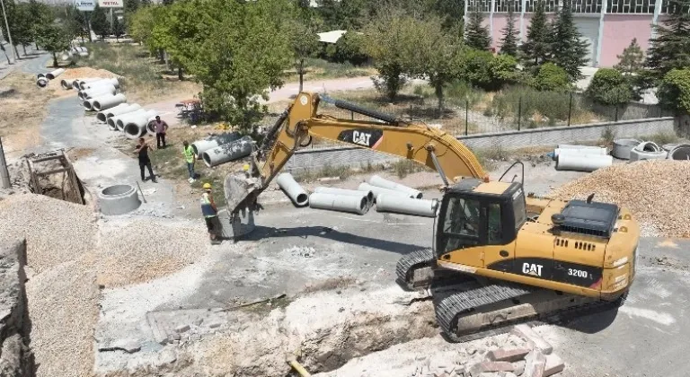 8 ayda Konya'nın altyapısına 162 kilometrelik şebeke
