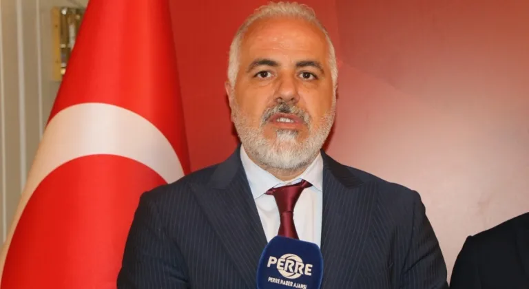 Adıyaman Barosu Başkanı Doğan’dan Cumhuriyet Resepsiyonu'nda 'Yeni Anayasa' vurgusu  - Videolu Haber