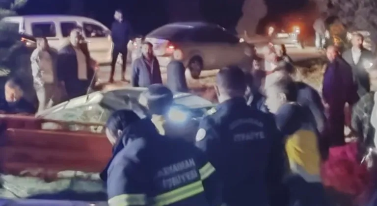 Adıyaman Kahta Karayolunda feci kaza: Düğün konvoyundaki araç takla attı, 1 kişi öldü, 3 kişi ağır yaralandı  - Videolu Haber