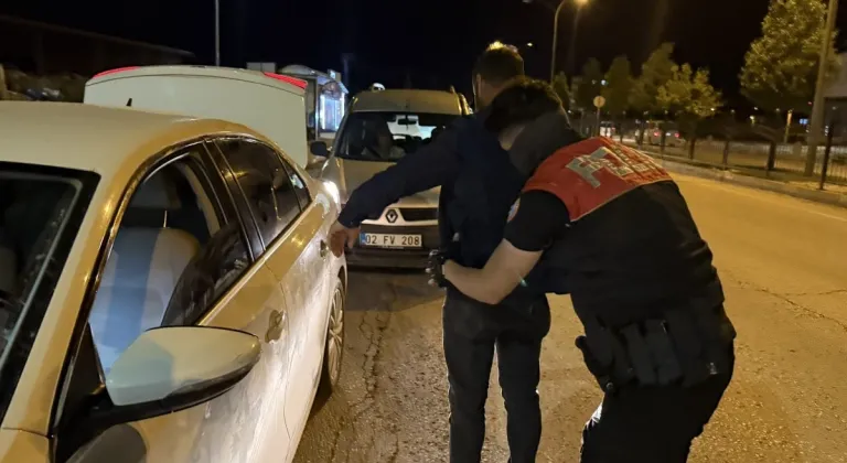 Adıyaman’da 1 Mayıs öncesi polis ekiplerinden ‘Dar Alan’ uygulaması  - Videolu Haber