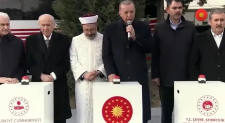 Afet konutları için temel atıldı... 650 bin konut bir yıl içinde teslim edilecek