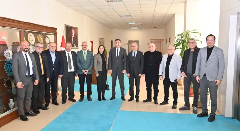 AGF ve BİK Genel Kurul Üyeleri, OKÜ Rektörü Prof. Dr. Turgay Uzun’u Ziyaret Etti