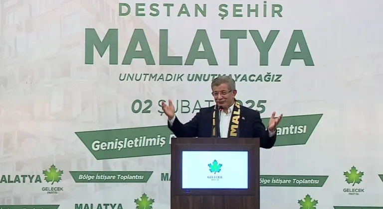 Ahmet Davutoğlu: '691 bin vatandaş hâlâ konteynerde yaşıyorsa, devlet görevini yapmıyor'