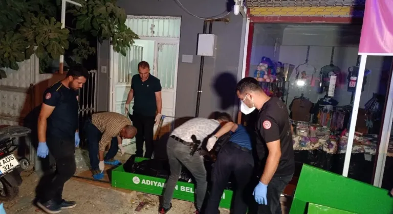 Aile faciası: Merve D. ve Ekrem D.’nin cansız bedenleri aynı cenaze aracında  - Videolu Haber