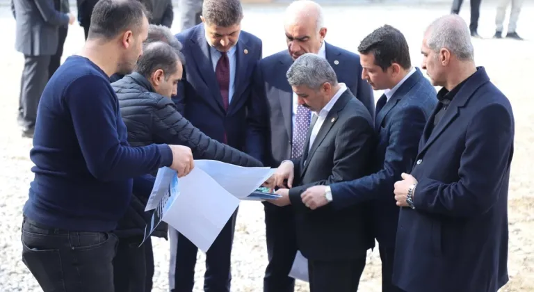 AK Parti Heyeti, sağlık tesislerinde incelemede bulundu  - Videolu Haber