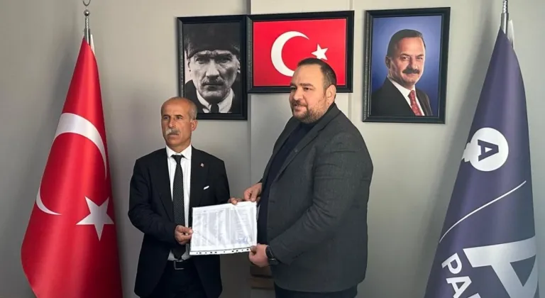 Anahtar Parti'de Samsat ve Gölbaşı Başkanları belli oldu
