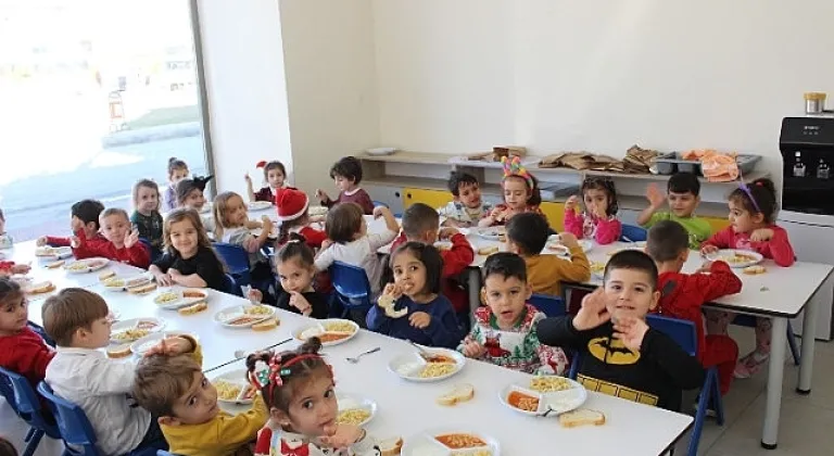Antalya Büyükşehir sosyal destekleriyle hayatlara dokunuyor