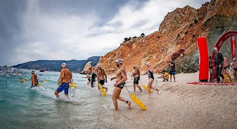 Antalya Kemer’de gerçekleştirilen 15.Uluslararası Arena Aquamasters Yüzme Şampiyonası tamamlandı.