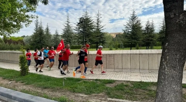 Atatürk’ün izinde 228 koşucu Samsun’a ulaştı
