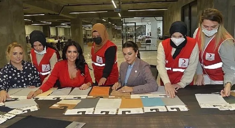 Atıklardan yapılan kıyafetler kız çocuklarına umut olacak