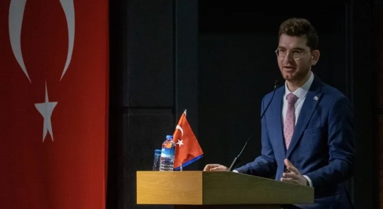 Avrupa Gençlik Parlamentosu’na Tarsuslu Başkan