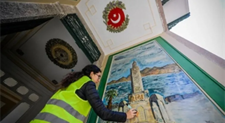 Ay Yıldızlı Konak'ın ışıltısı gün yüzüne çıkıyor 