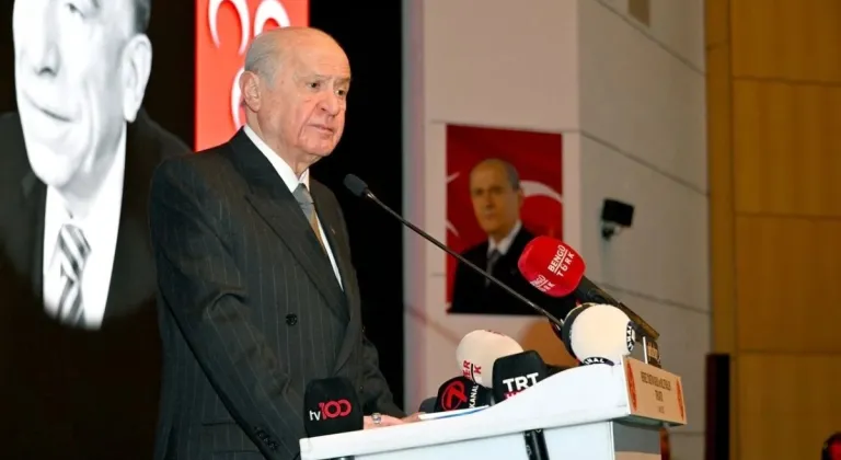 Bahçeli'den Özgür Özel'e rakı tepkisi: 'Deli saçması'