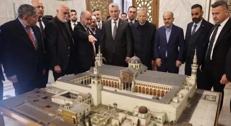 Bakan Bolat, Şam’daki İkinci Gününe Devam Ediyor