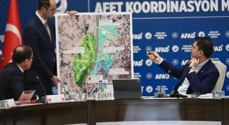 Bakan Kurum: '2025 Sonunda Tüm Esnaf Dükkanlarına Kavuşacak'