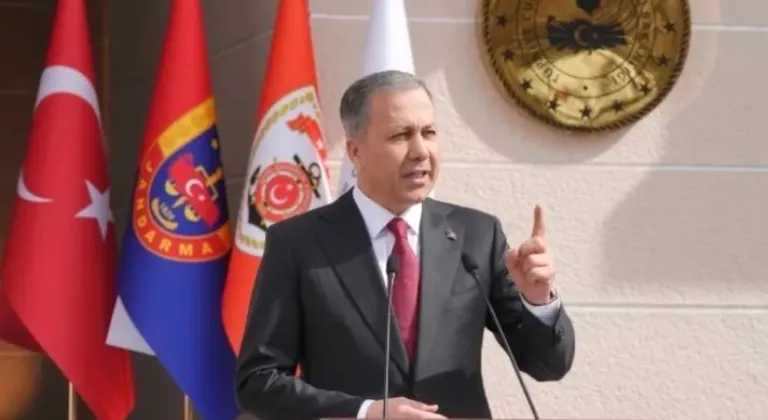 Bakan Yerlikaya: Demokrasi, Nefret ve Şiddeti Haklı Çıkarmaz!