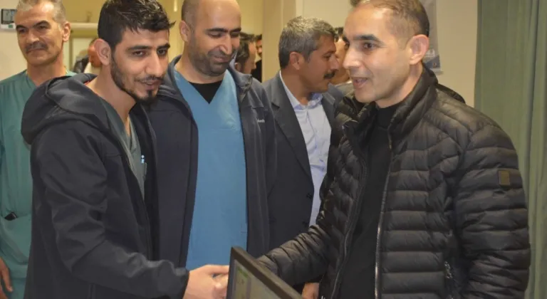 Başhekim Şirik, yeni yıla personelleriyle girdi  - Videolu Haber