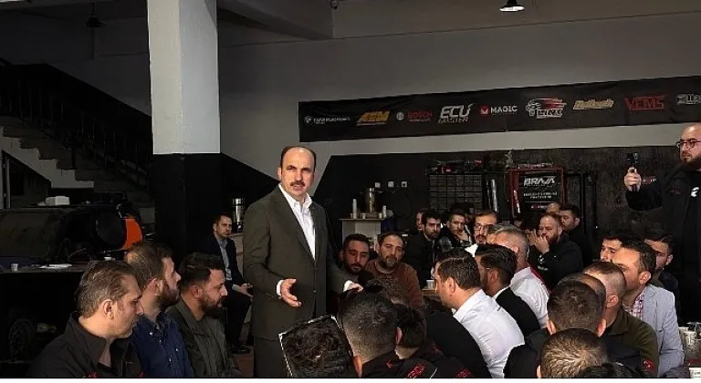 Başkan Altay, Çalışan Gençlik Meclisi ile Otomobil ve Motor Spor Kulübü Üyeleriyle Buluştu