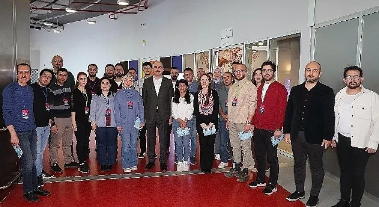 Başkan Altay Konya Bilim Merkezi'nde Gençlerle Buluştu