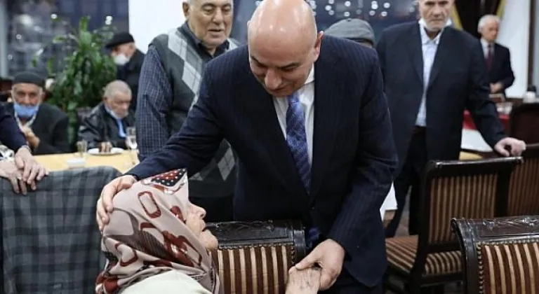 Başkan Altınok Huzurevi Sakinlerinin Yeni Yılını Kutladı
