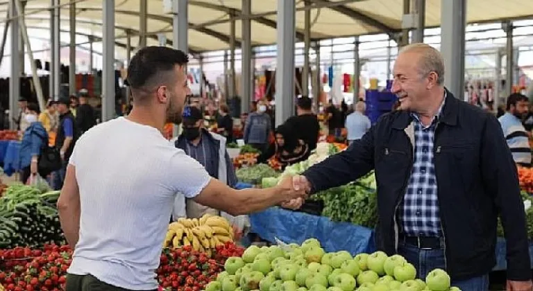 Başkan Atabay Pazar esnafını ziyaret etti