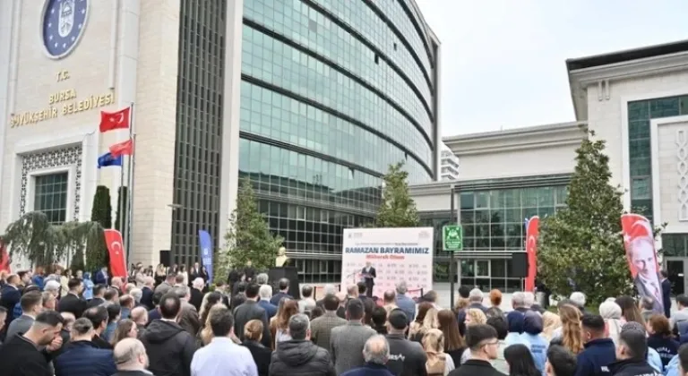 Başkan Bozbey, Büyükşehir Belediyesi Ailesiyle Bayramlaştı