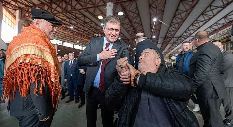 Başkan Cemil Tugay canlı yayında açıkladı  İzmir Büyükşehir Belediyesi ramazanda destek ve dayanışmayı büyütüyor