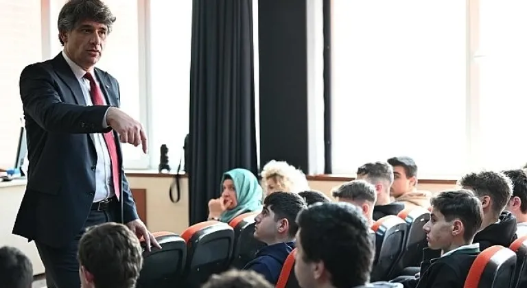 Başkan Kocaman, gençleri dinlemeye devam ediyor