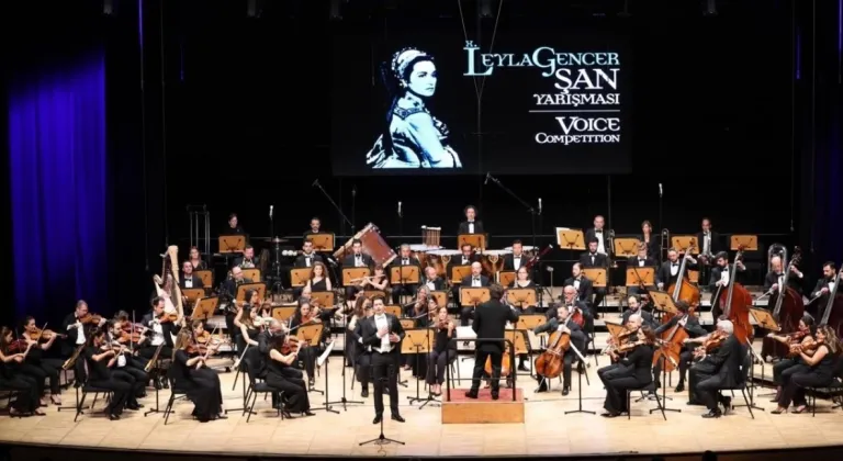 Başkan Ovalıoğlu, 10. Leyla Gencer Şan Yarışması Finalinde Yer Aldı