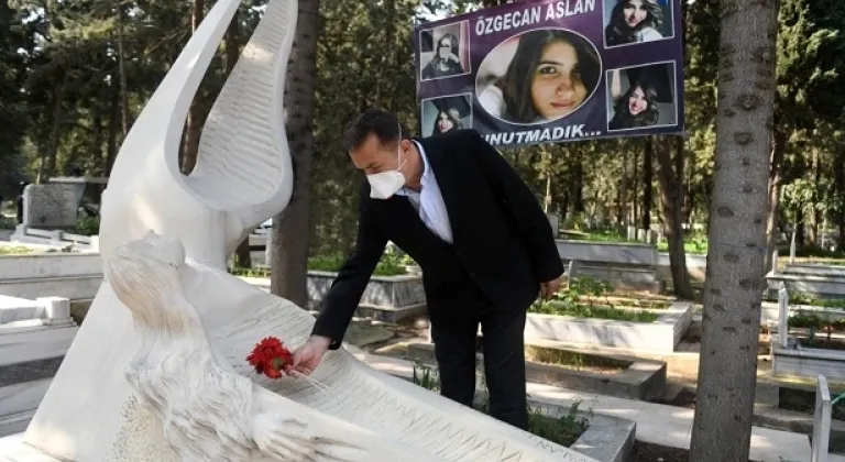 Başkan Özyiğit, “Özgecan gibi birçok canımızı kaybettik”