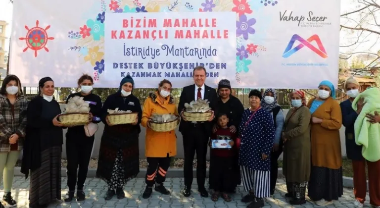 Başkan Seçer, Roman Kadınlar İle Mantar Hasadı Yaptı 