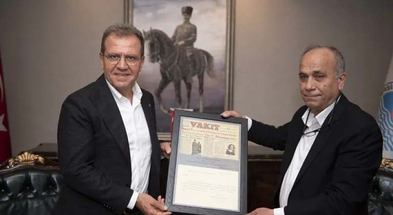 Başkan Seçer’e Kadınlara Desteğinden Dolayı Tarihi Belge