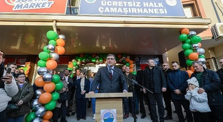 Başkan Tugay Menderes'te sosyal market açılışına ve iftara katıldı “Sosyal desteklere ihtiyacın olmadığı günleri görmek için çalışıyoruz