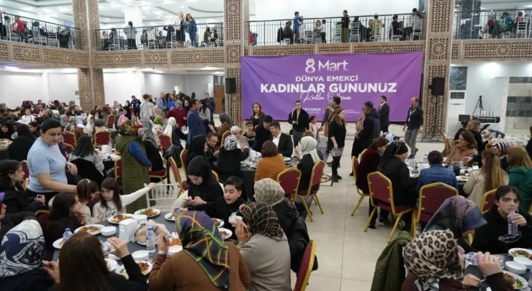 Başkan Tutdere 8 Mart etkinliğinde kadınlarla bir araya geldi   - Videolu Haber
