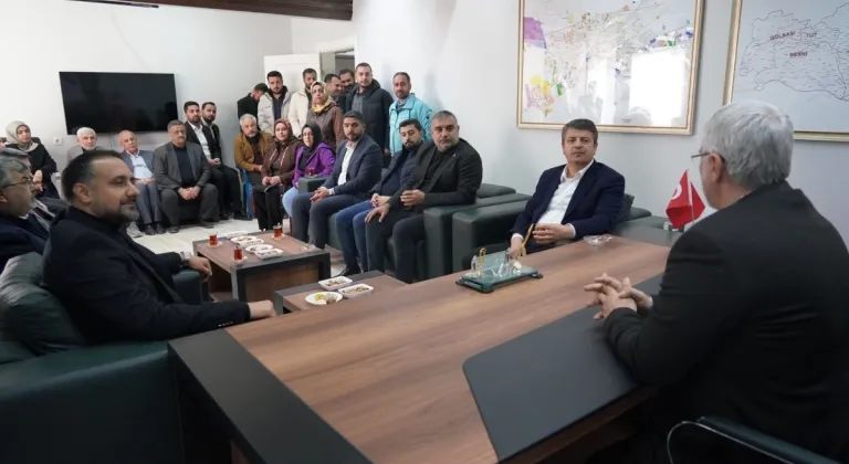 Başkan Tutdere, CHP heyetiyle birlikte AK Parti il başkanlığını ziyaret etti