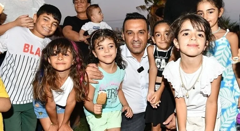 Başkan Yıldız'dan Çocukları Gülümseten Ziyaret