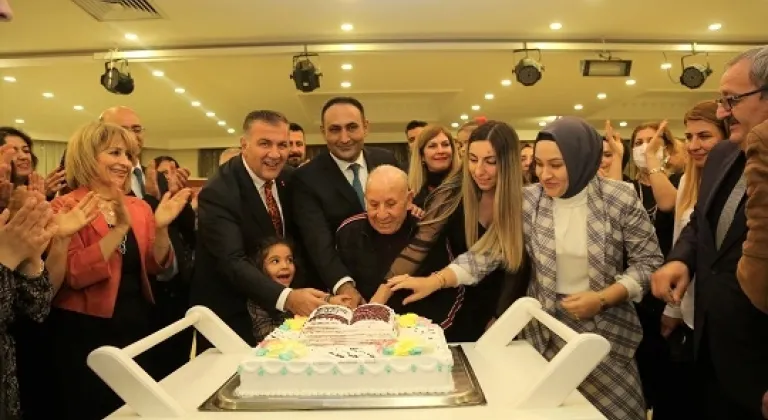 Başkan Yılmaz, Öğretmenler Günü’nü kutladı